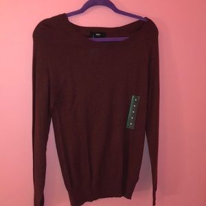 Maroon long sleeve sweater
